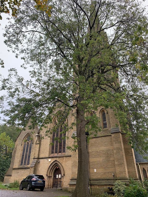 St Thomas' Church - Churches in huddersfield