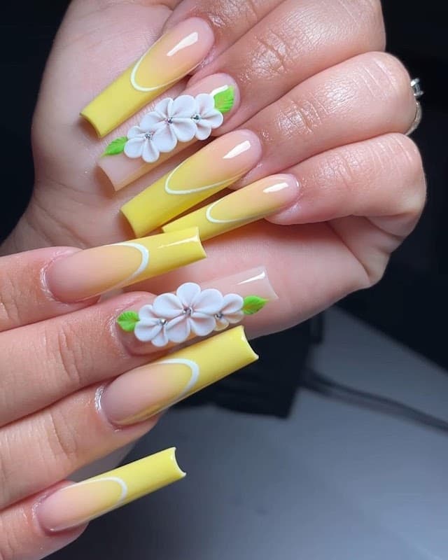 Top Nails Spa Huddersfield - Nail Salons in huddersfield