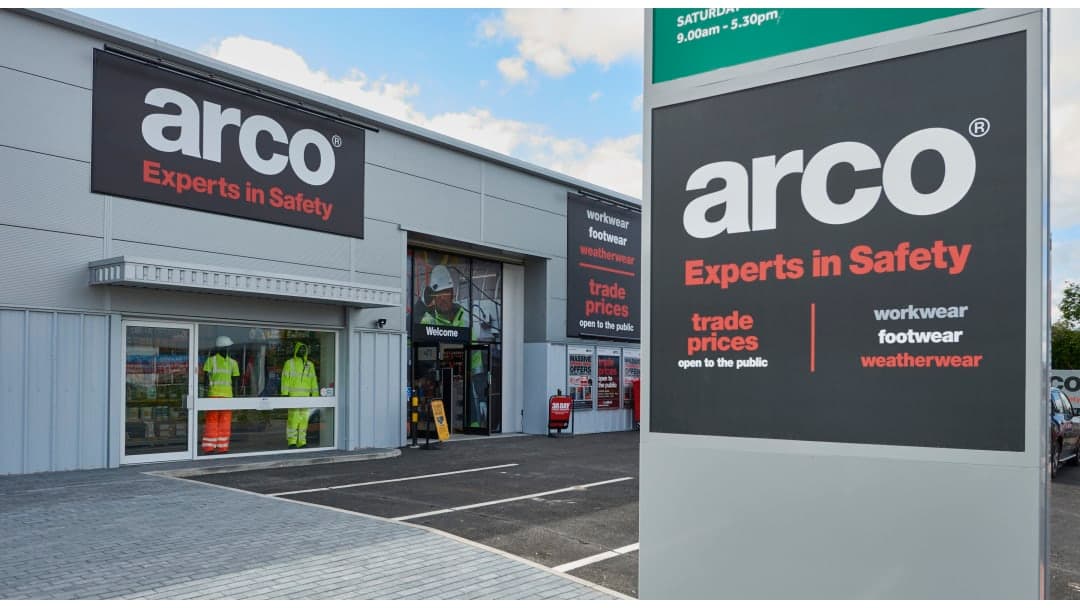 Arco - Shoe Shops in hull
