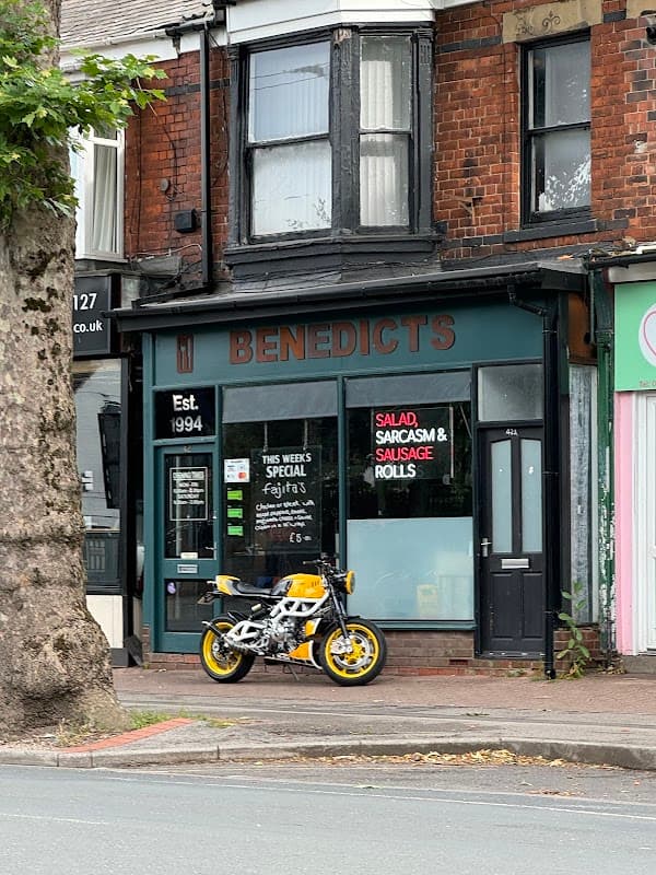 Benedicts - Takeaway in hull
