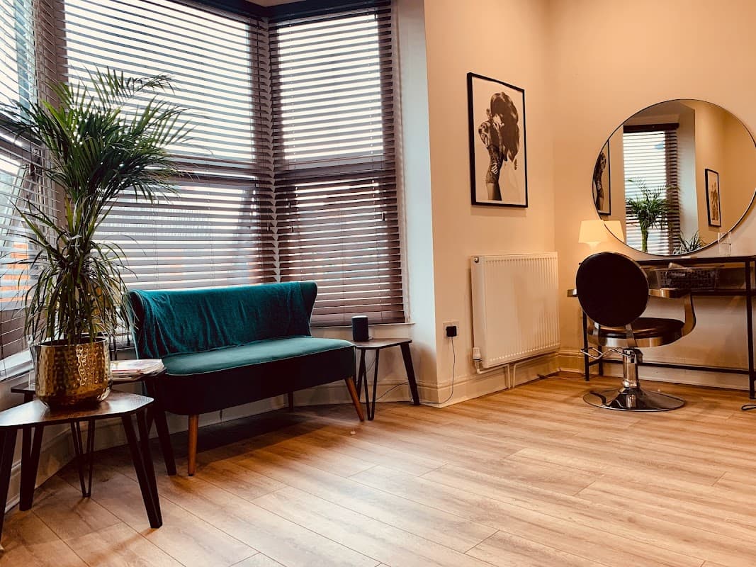 Dandy Hair - Hair Salons in hull