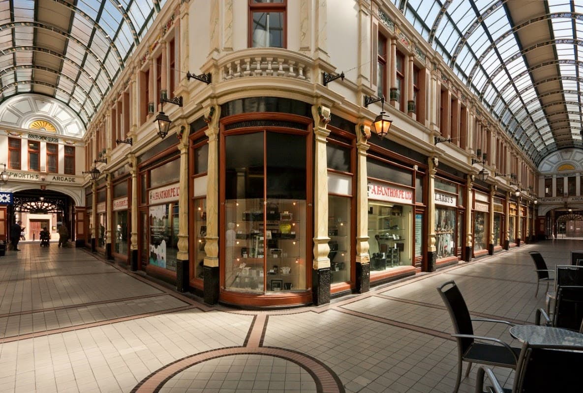 Fanthorpes HiFi - Tech & Electronics in hull