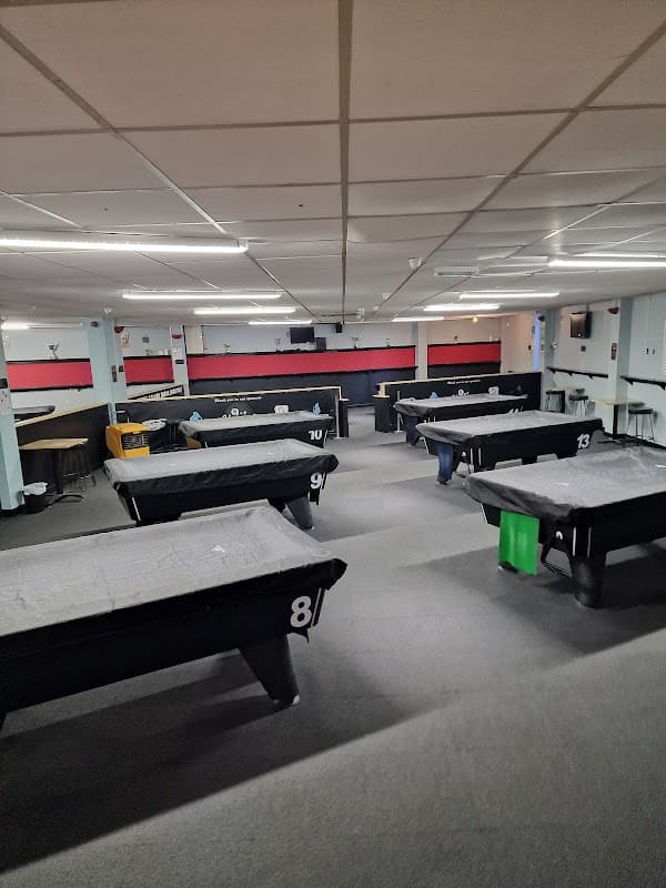 Hustlers Pool Hall - Sports Venue in hull
