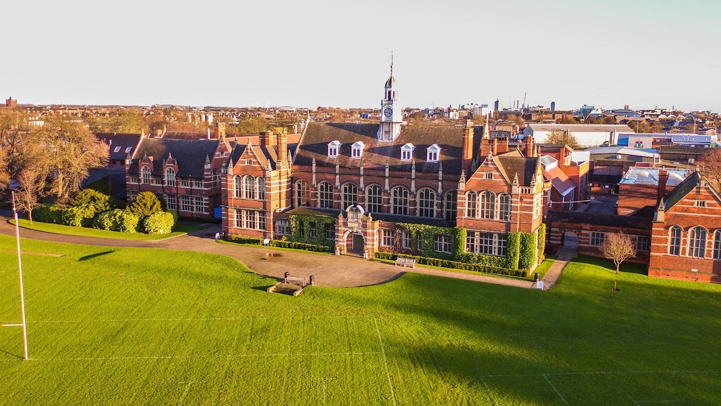 Hymers College - Primary Schools in hull