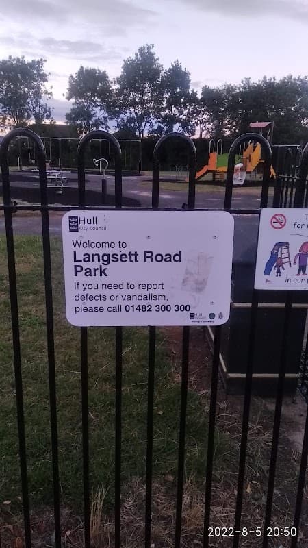 Langsett Children Play Area - Playgrounds in hull