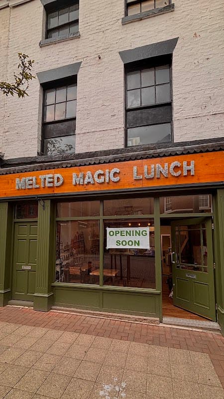 Cafe Melted Magic Lunch in hull