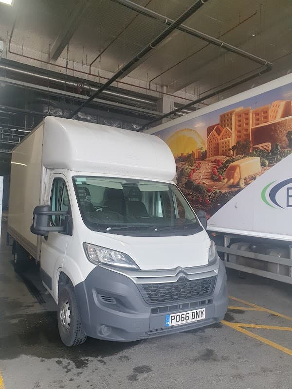 Mkb couriers and removals - Removal Companies in hull