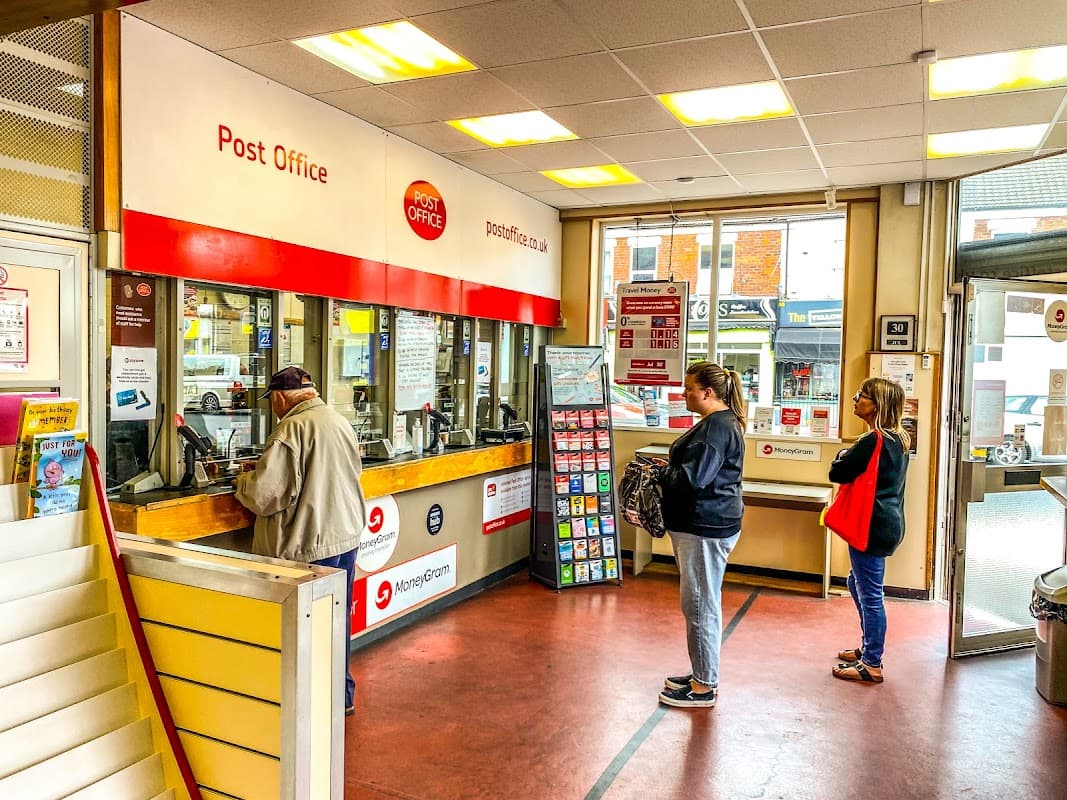 Newland Avenue Post Office - Post Offices in hull