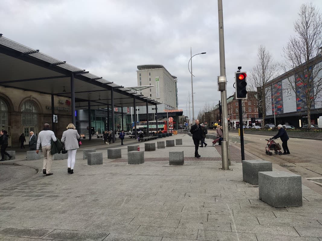 Paragon Interchange Taxi Rank - Taxi Ranks in hull