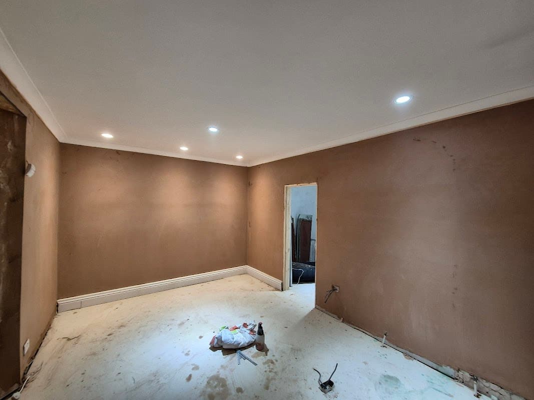PMB Plastering & Painting - Painters & Decorators in hull