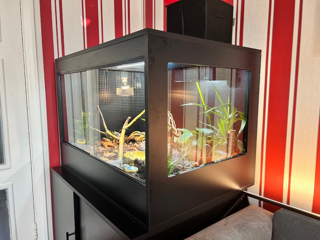 Repti-Life - Pet Shops in hull