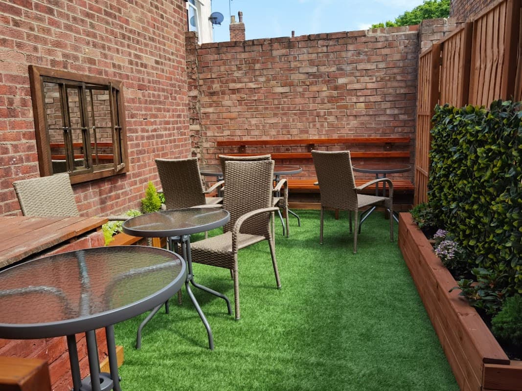 Cafe Villa Natura Newland Avenue Hull in hull