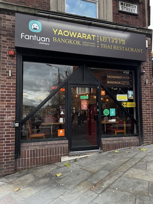 Dining at Yaowarat Bangkok Chinatown in hunslet