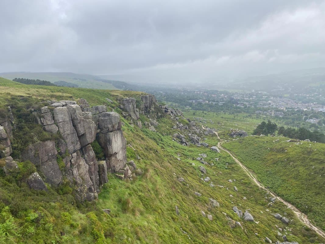 Ilkley Crags - Attraction in ilkley