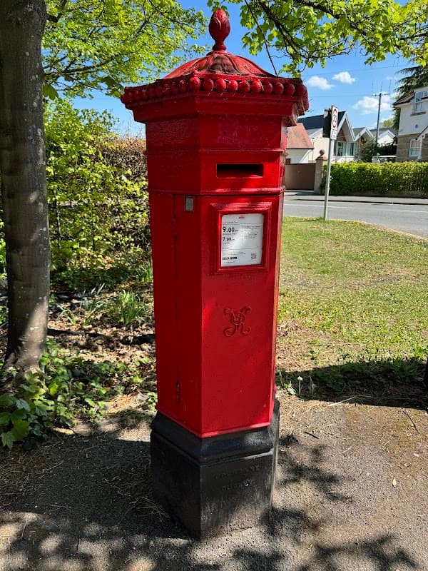 Post Box (Grade II) - Historic Site in ilkley
