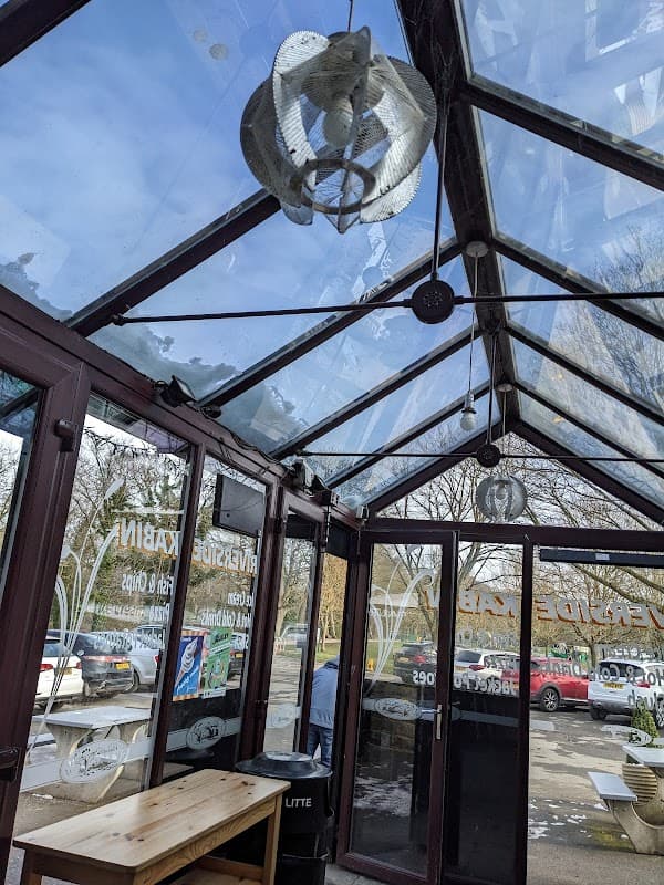 Riverside fish and chips takeaway - Takeaway in ilkley