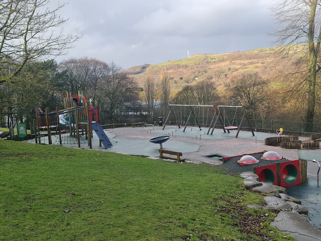 Cliff Castle Play Park - Playgrounds in keighley