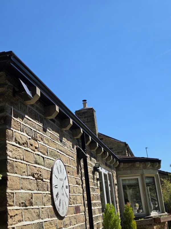 Flux Seamless Gutters & Roofing - Roofers in keighley