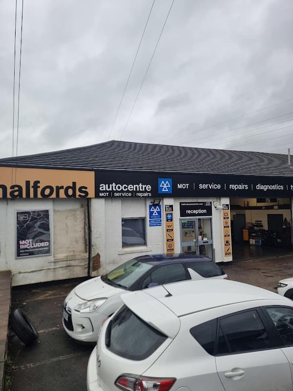 Halfords Autocentre Keighley - Garages in keighley
