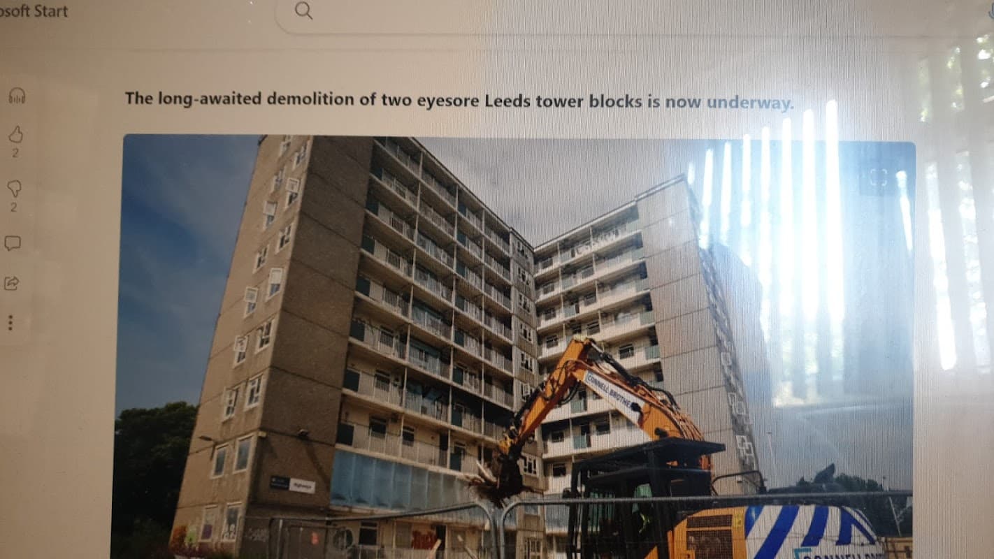 Bus Stop at Highways Flats (stop D) - Bus Stops in killingbeck