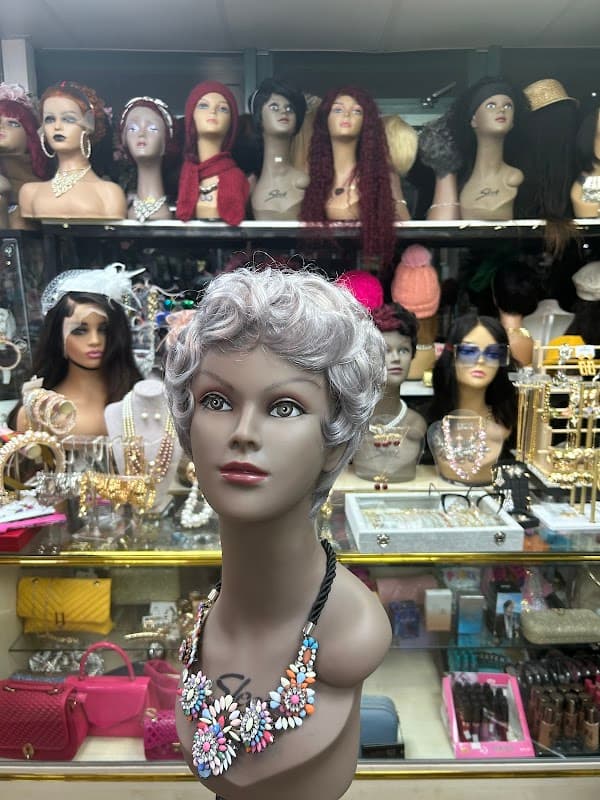 Creative Hands Hair Salon