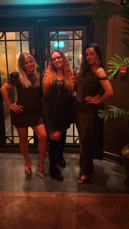 Erica Lewis hair extensions