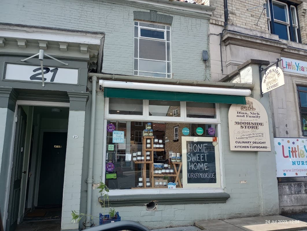 Moorside Store - Supermarkets in kirkbymoorside