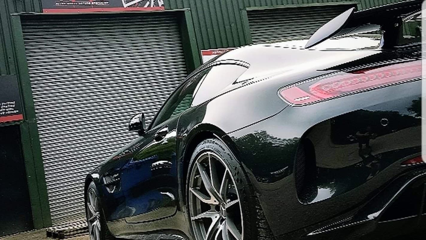 Alloy Wheel Refurbs - Garages in knaresborough