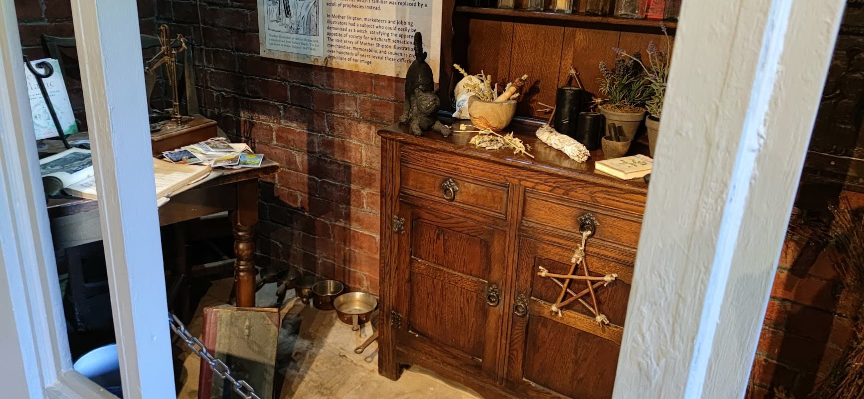 Mother Shipton’s Gift Shop - Gift Shops in knaresborough