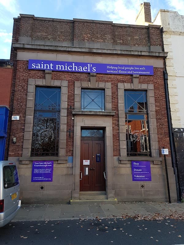 Saint Michael's Hospice Charity Shop - Charity Shops in knaresborough