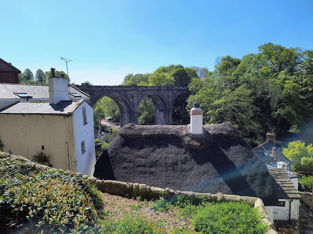 The Old Manor House Blue Plaque - Historic Site in knaresborough