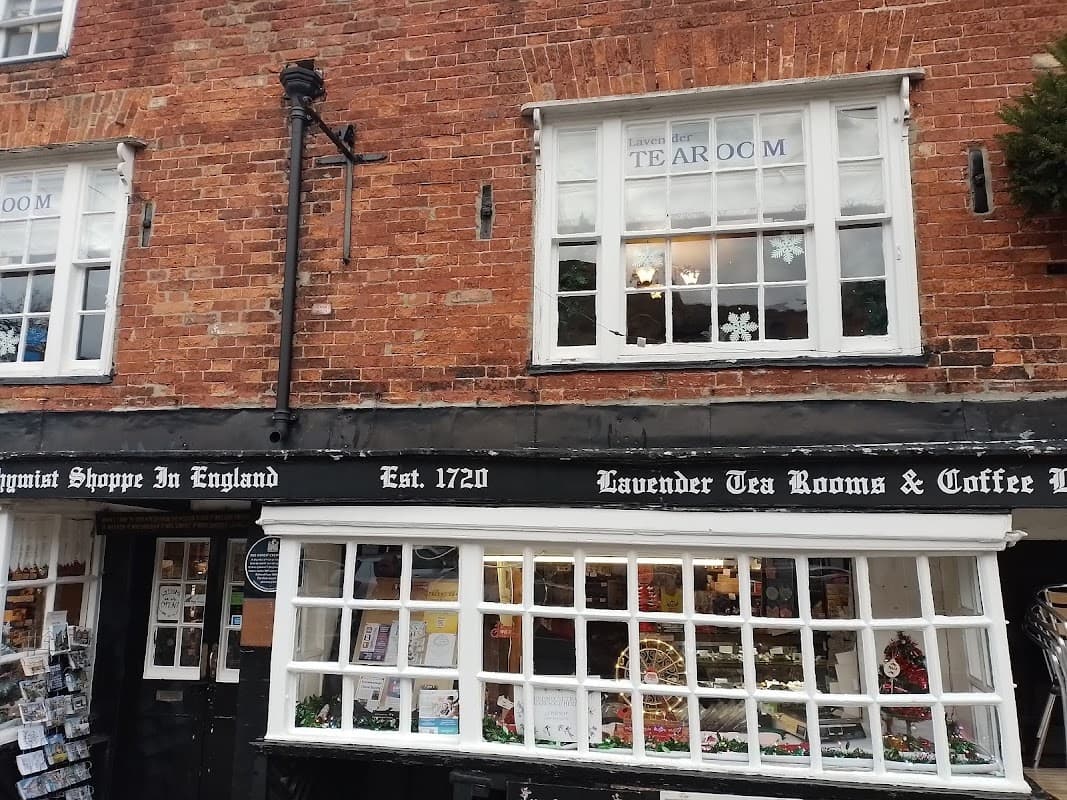 Ye Oldest Chymist Shoppe in England - Gift Shops in knaresborough