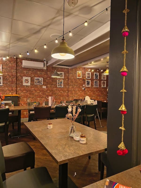 SINGH'S INDIAN STREET FOOD