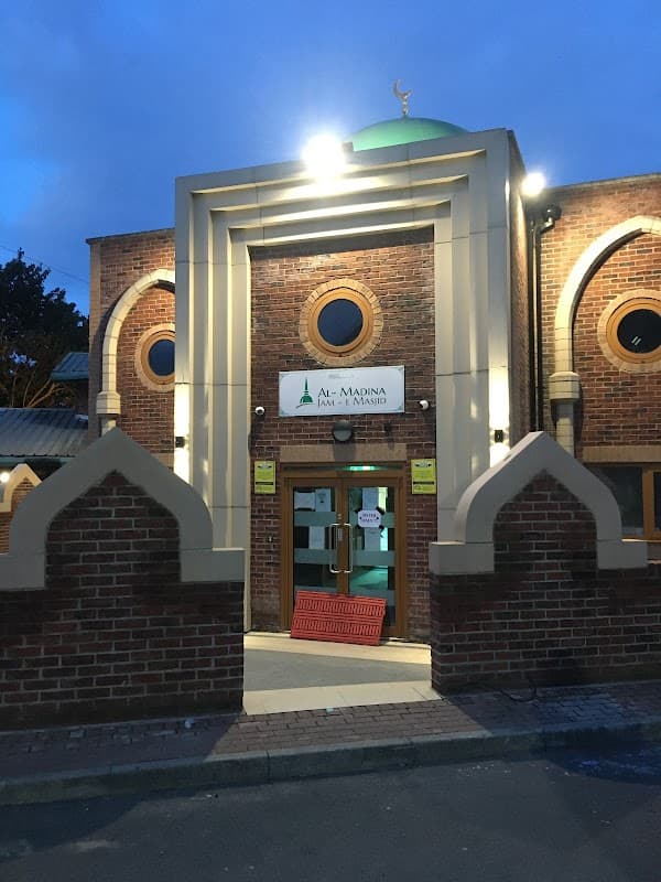 Al Madina Jam-e Masjid - Mosques in leeds
