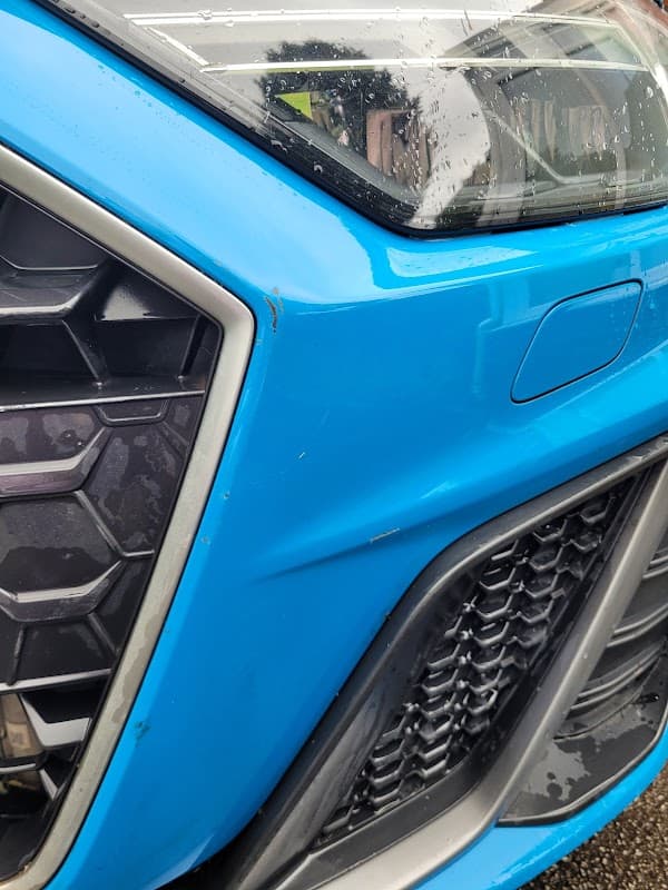 AutoScratch Car Body Scratch Scuff Repairs Leeds Yorkshire - Garages in leeds