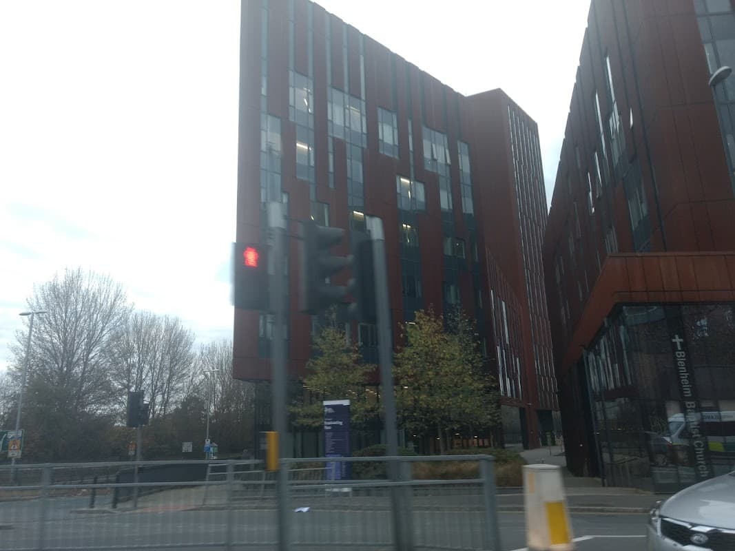 Blenheim Baptist Church - Churches in leeds