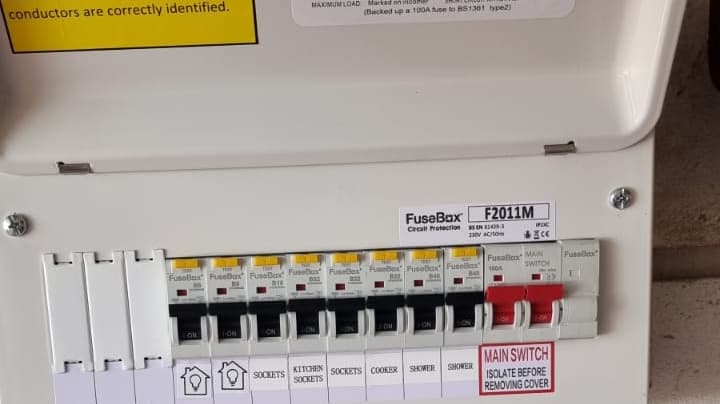 Electrician Leeds - Electricians in leeds