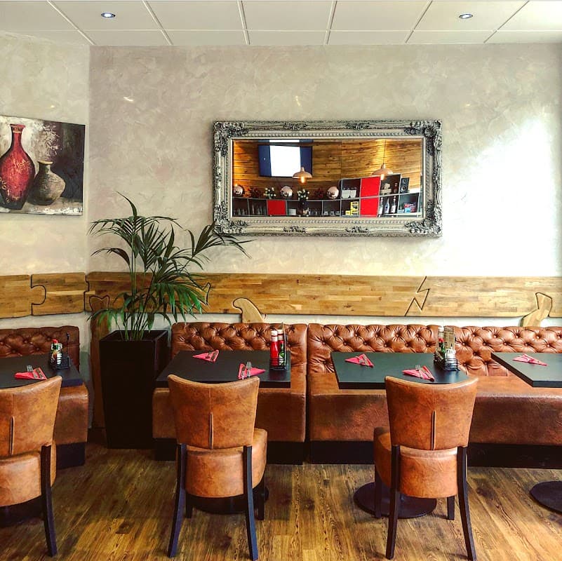 Dining at El's Gourmet Leeds, UK in leeds