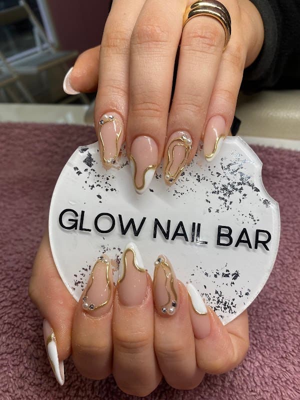 Glow Nail Bar - Nail Salons in leeds