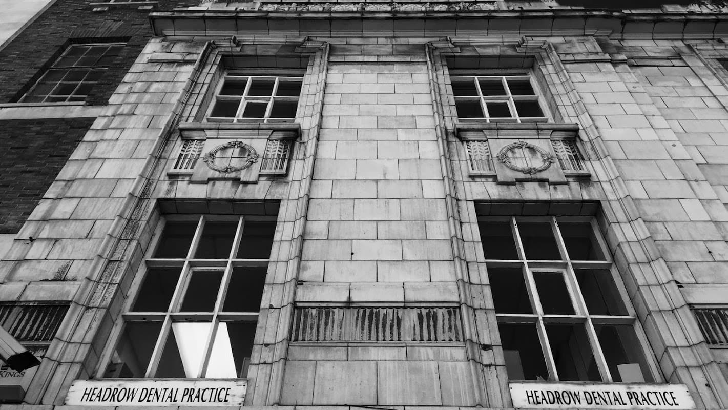 Headrow Dental - Dentists in leeds