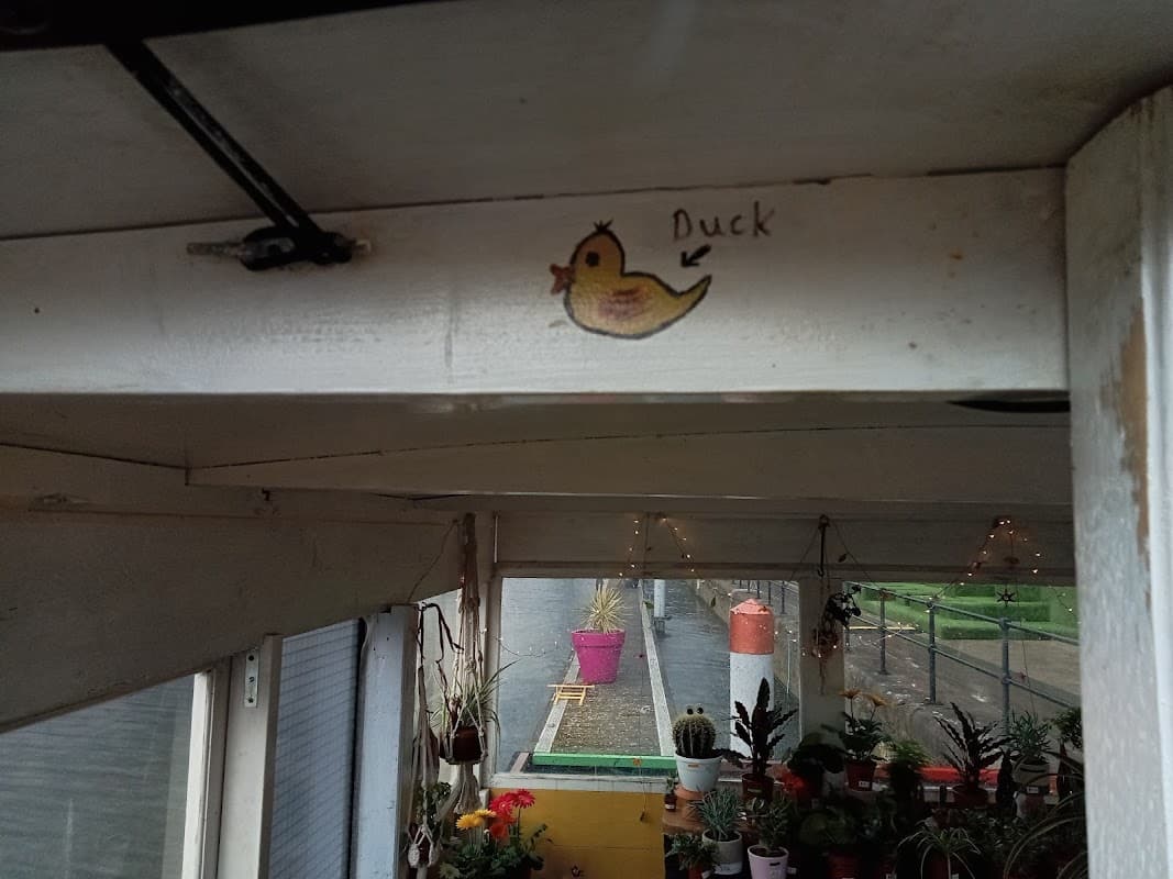 Hold Fast Bookshop - Bookshops in leeds