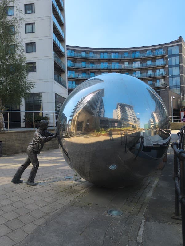 Leeds Dock - Visitor Moorings - Marinas in leeds