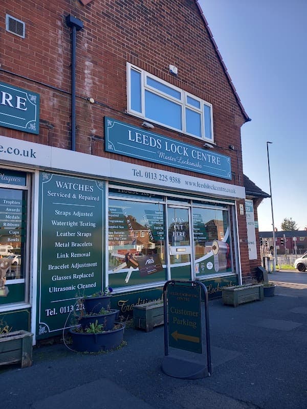 Leeds Lock Centre - Locksmiths in leeds