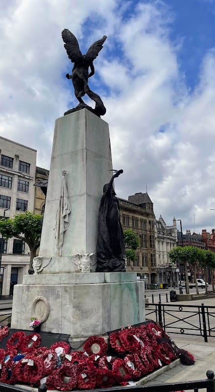 Leeds War Memorial - War Memorials in leeds