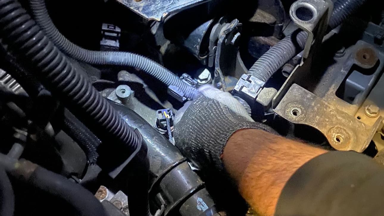 Mobile Mechanic & Diagnostics services SS - Garages in leeds