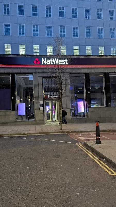 NatWest Leeds City Office - Banks in leeds