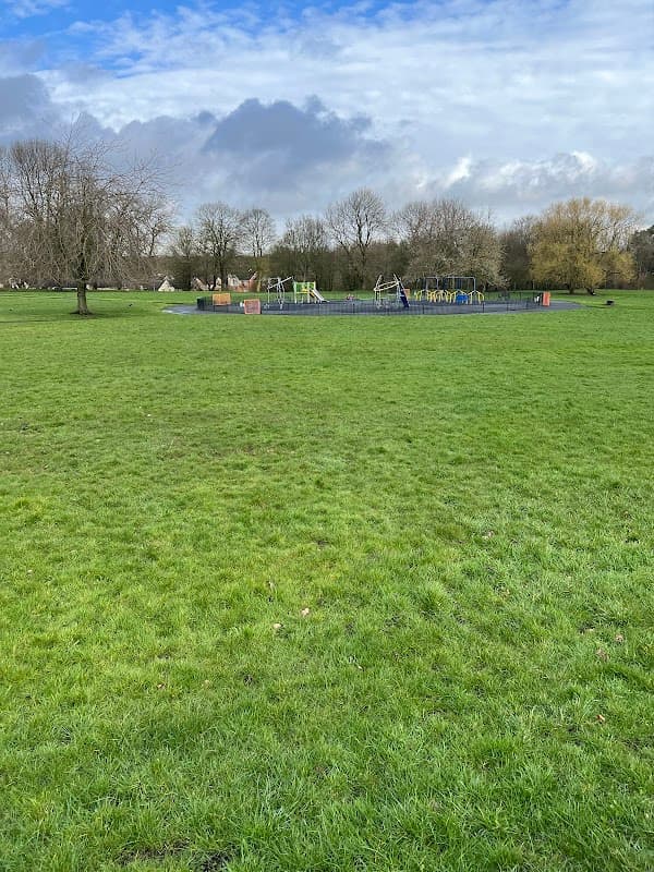 New Wortley Community Centre - Community Centres in leeds