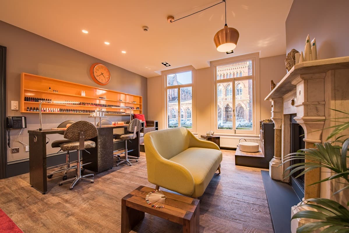 RMUK Hair Beauty Day Spa - Hair Salons in leeds