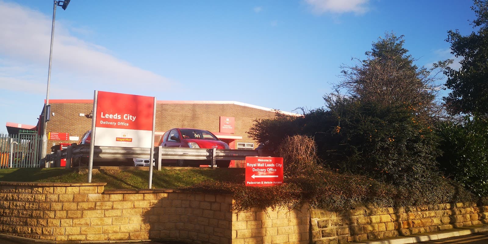 Royal Mail - Post Offices in leeds