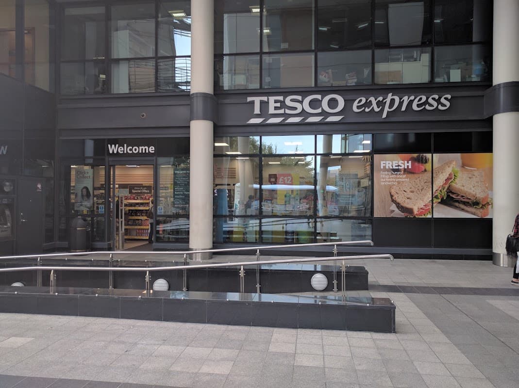 Tesco Express - Supermarkets in leeds